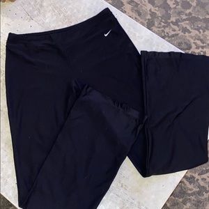 Nike FIT DRY athletic pants